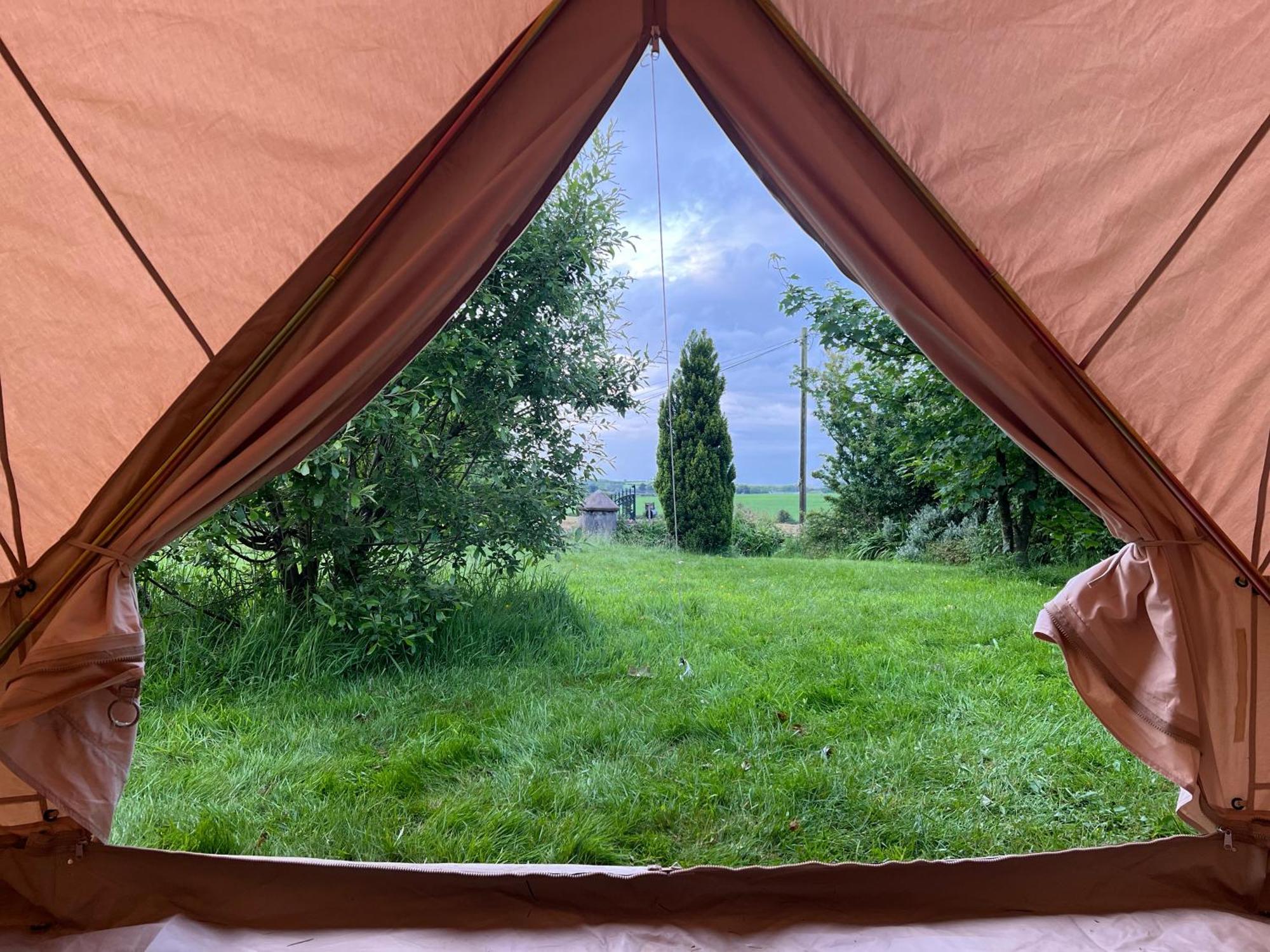 Bluebell Tent At Ballyward Croft Ardkeen Ngoại thất bức ảnh