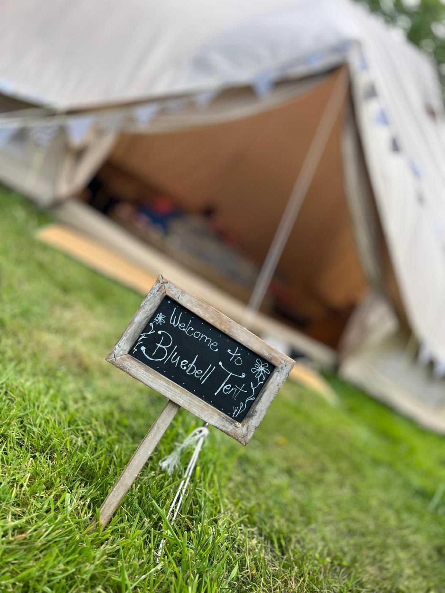 Bluebell Tent At Ballyward Croft Ardkeen Ngoại thất bức ảnh